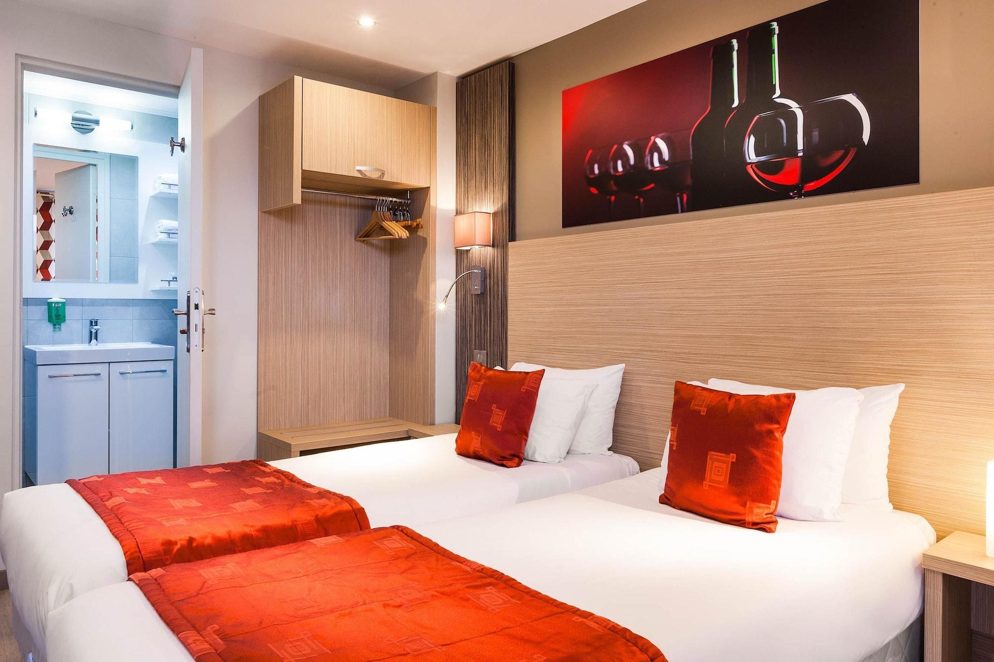 Comfort Hotel Orleans Olivet Provinces Екстериор снимка