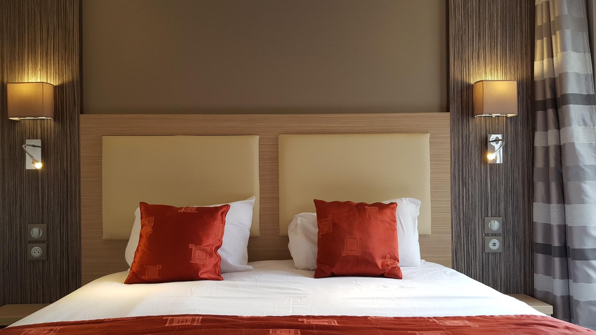 Comfort Hotel Orleans Olivet Provinces Екстериор снимка