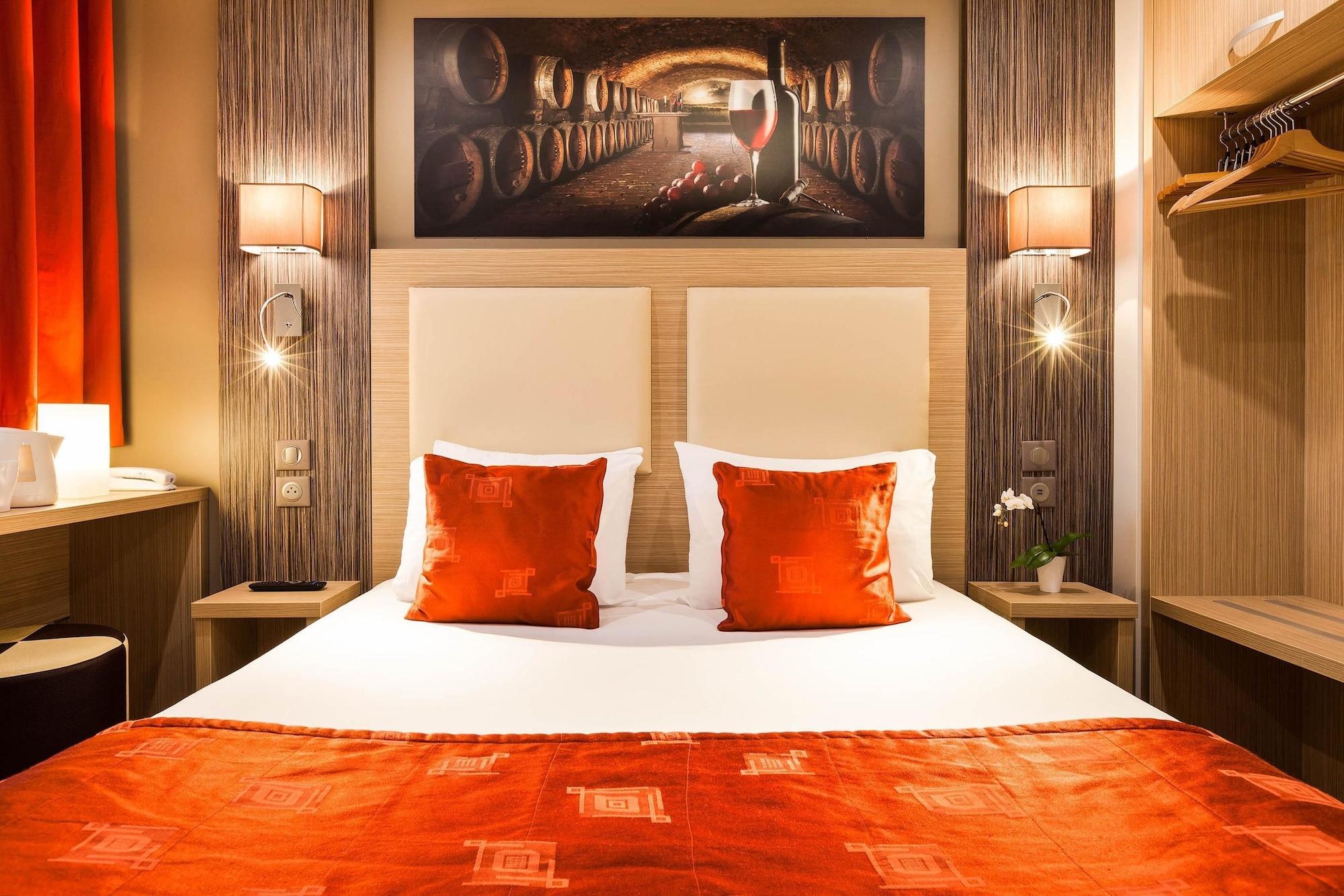 Comfort Hotel Orleans Olivet Provinces Екстериор снимка