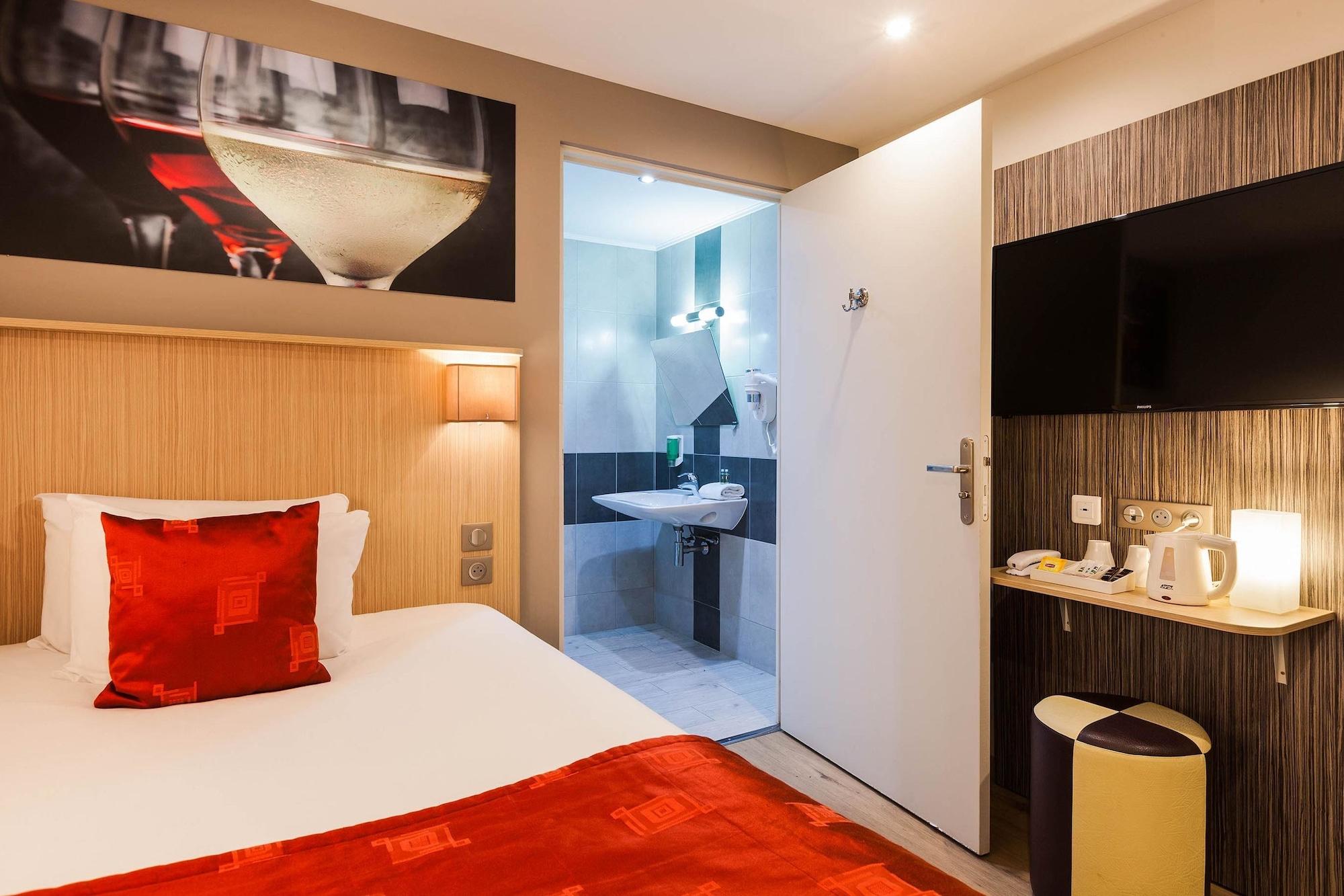 Comfort Hotel Orleans Olivet Provinces Екстериор снимка